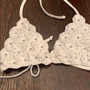 Stunning flower & crystal bikini top TEZUK size A